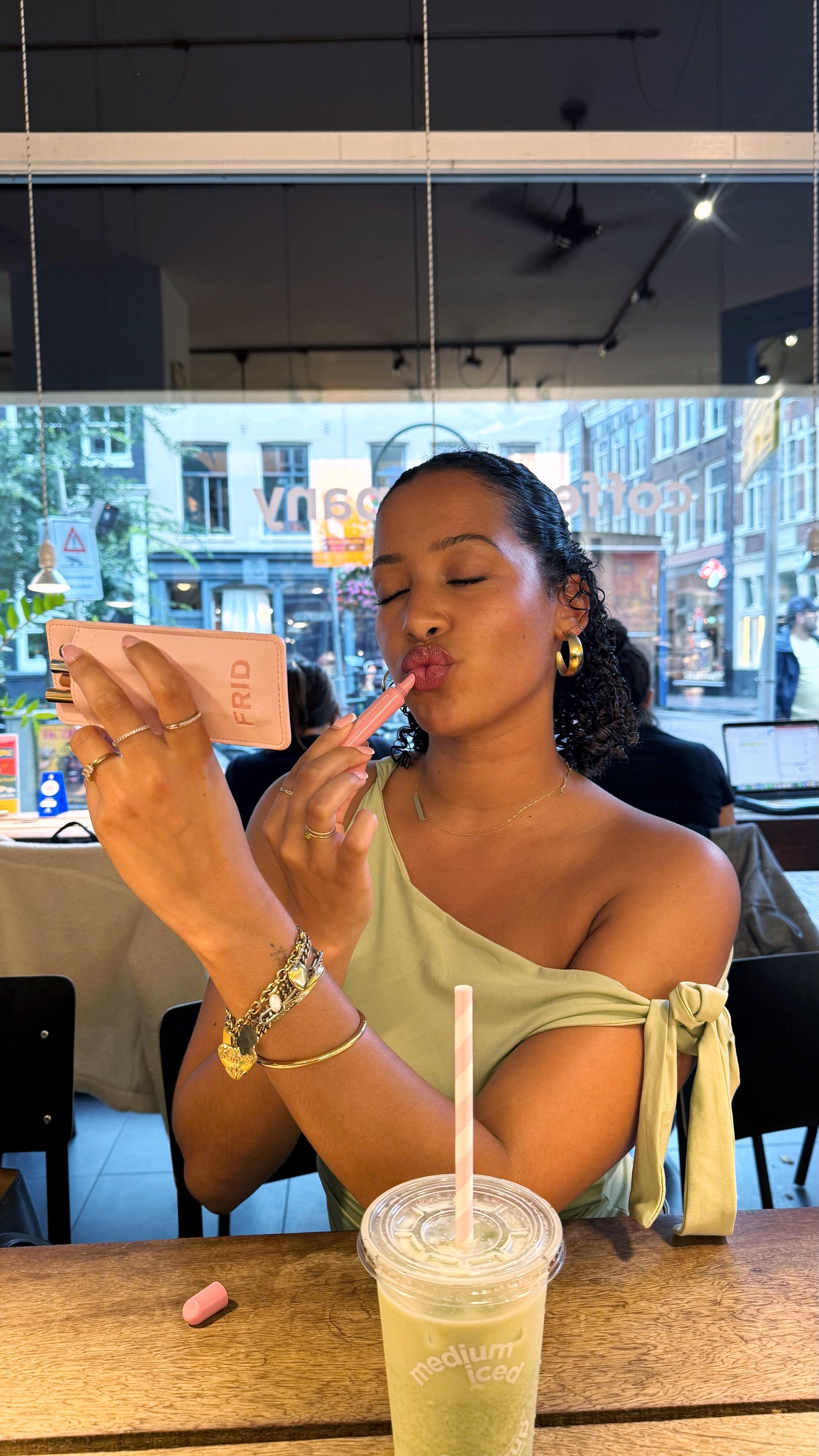 Mirrored Lipliner Case - Silk Blush